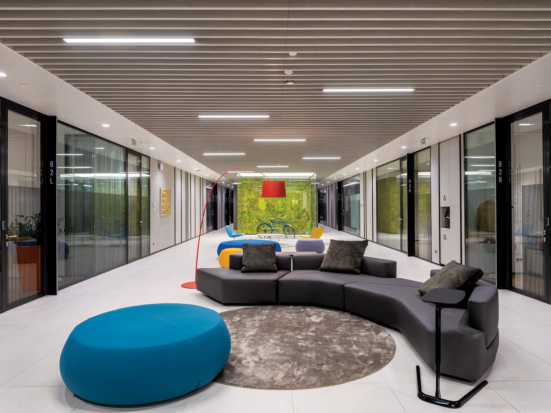 -OTE Administrative Building - Α-Team - ekmagazine