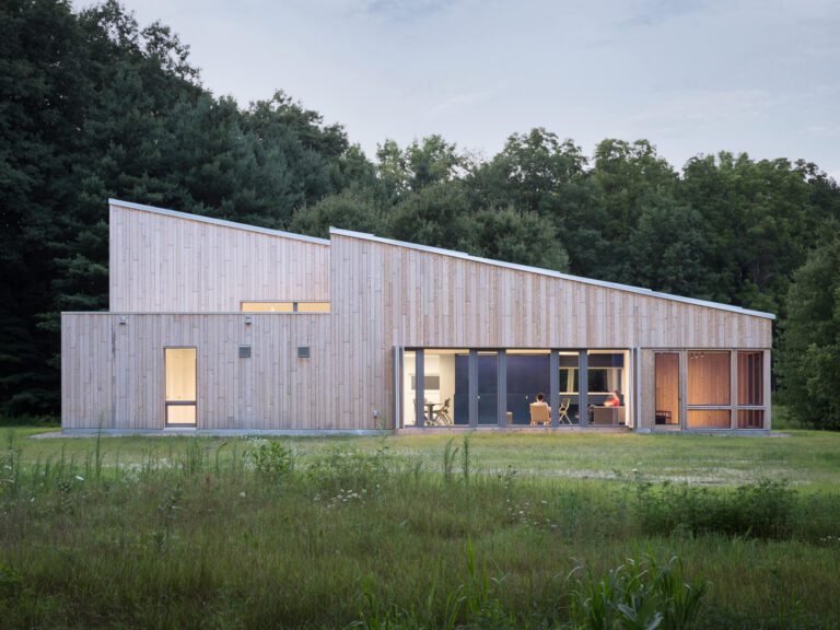 -Warren Woods Ecological Field Station - OPAL Architecture - ekmagazine