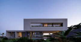 -Residence in Limassol-Markos Skampalis Architects-ekmagazine