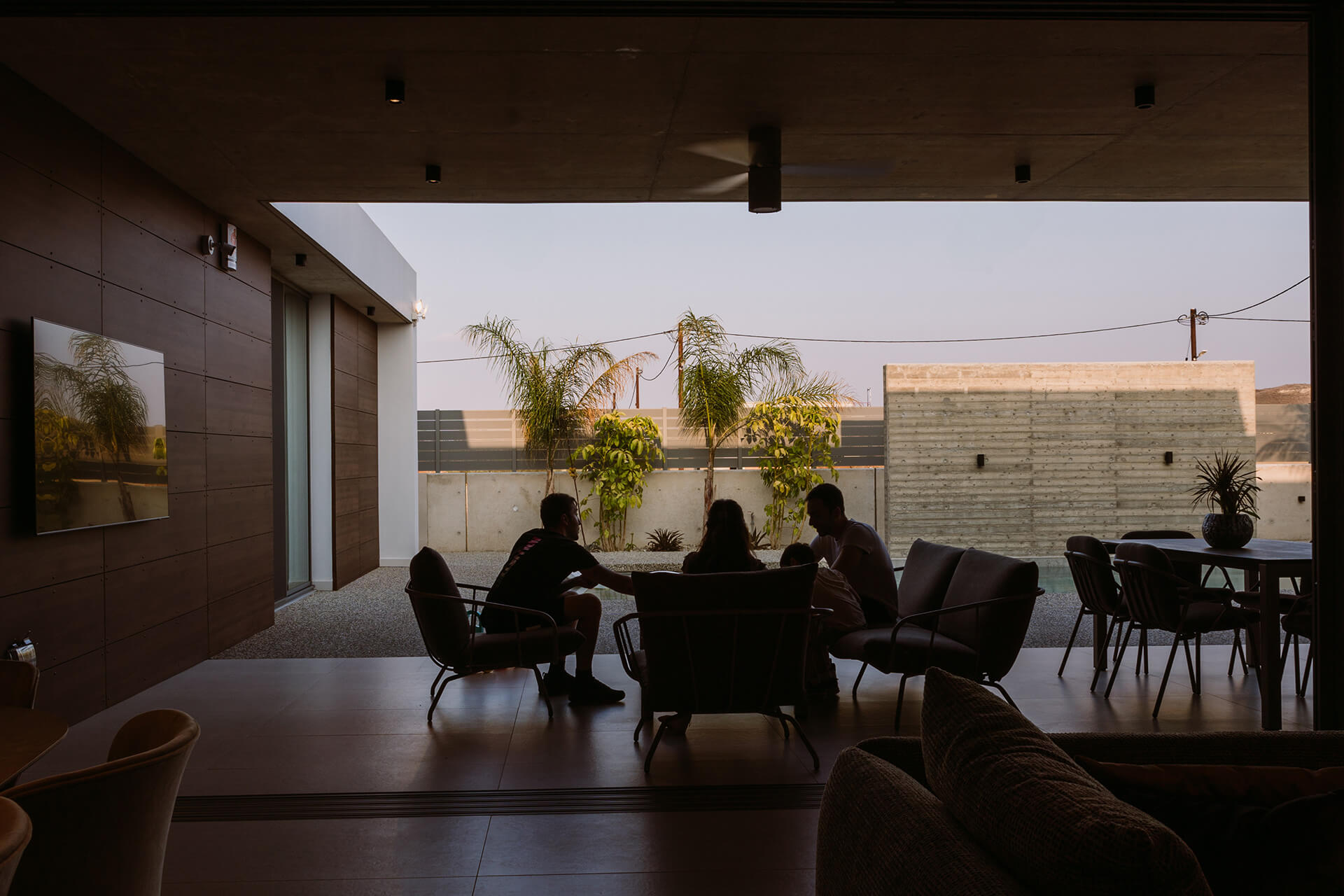 -CE House - INARC Architects - ekmagazine