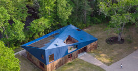 Riverhouse - 