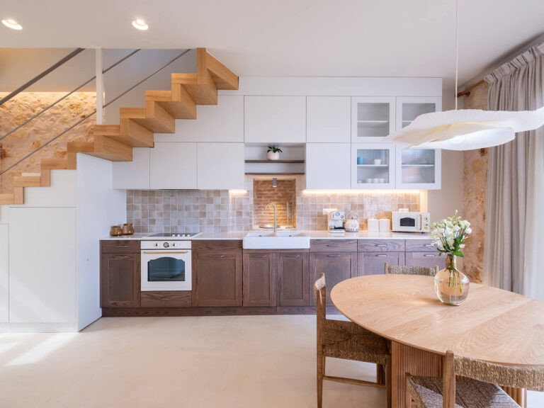 Stone-House Extension - 